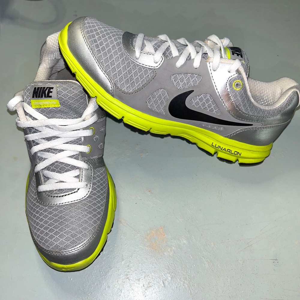 Nike Lunar Forever GS Silver/Green Running Shoe